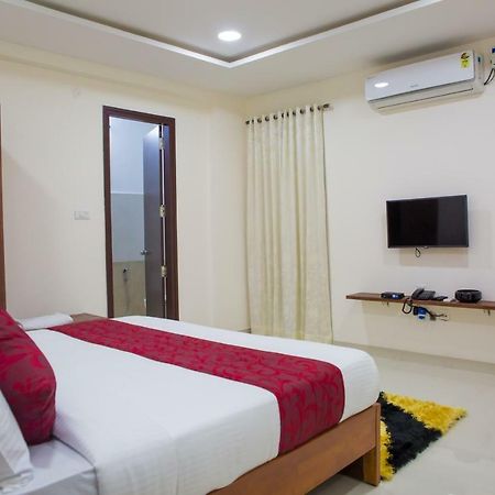 Aptly Premium Serviced Apartments - A Brand Unit Of Skyla - Lotus Pond Хайдарабад Экстерьер фото