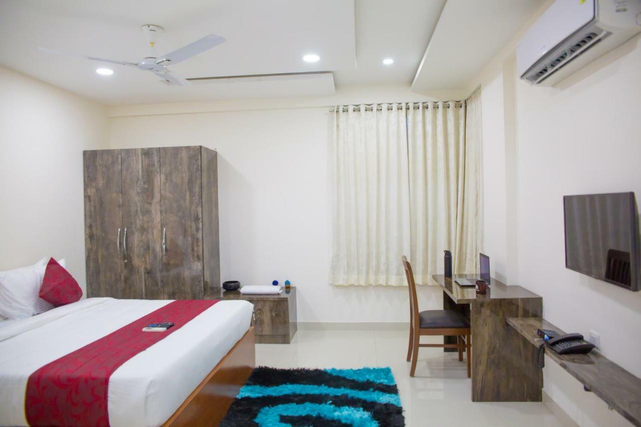 Aptly Premium Serviced Apartments - A Brand Unit Of Skyla - Lotus Pond Хайдарабад Экстерьер фото
